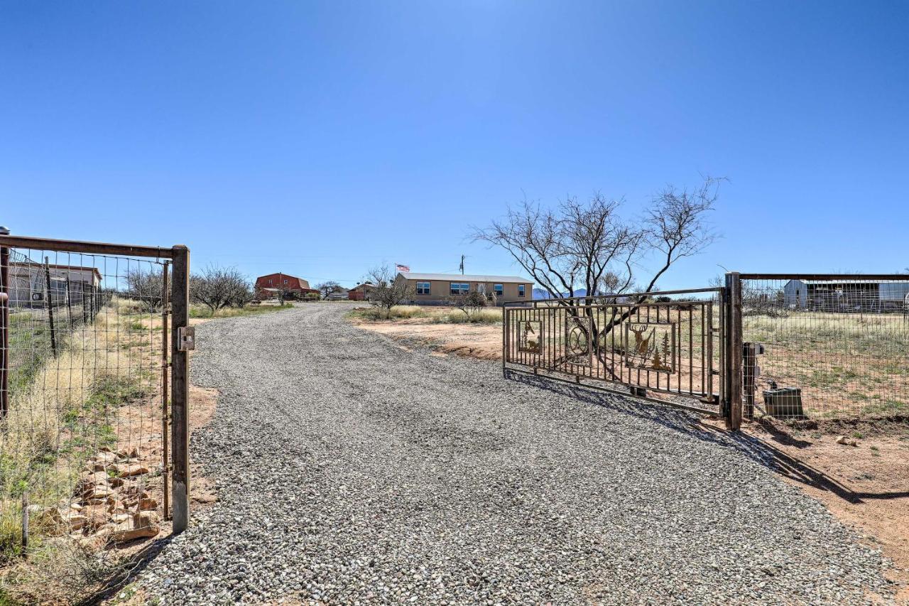 Desert Escape Off I-10 With Over 1 Enclosed Acre! Mescal Екстериор снимка